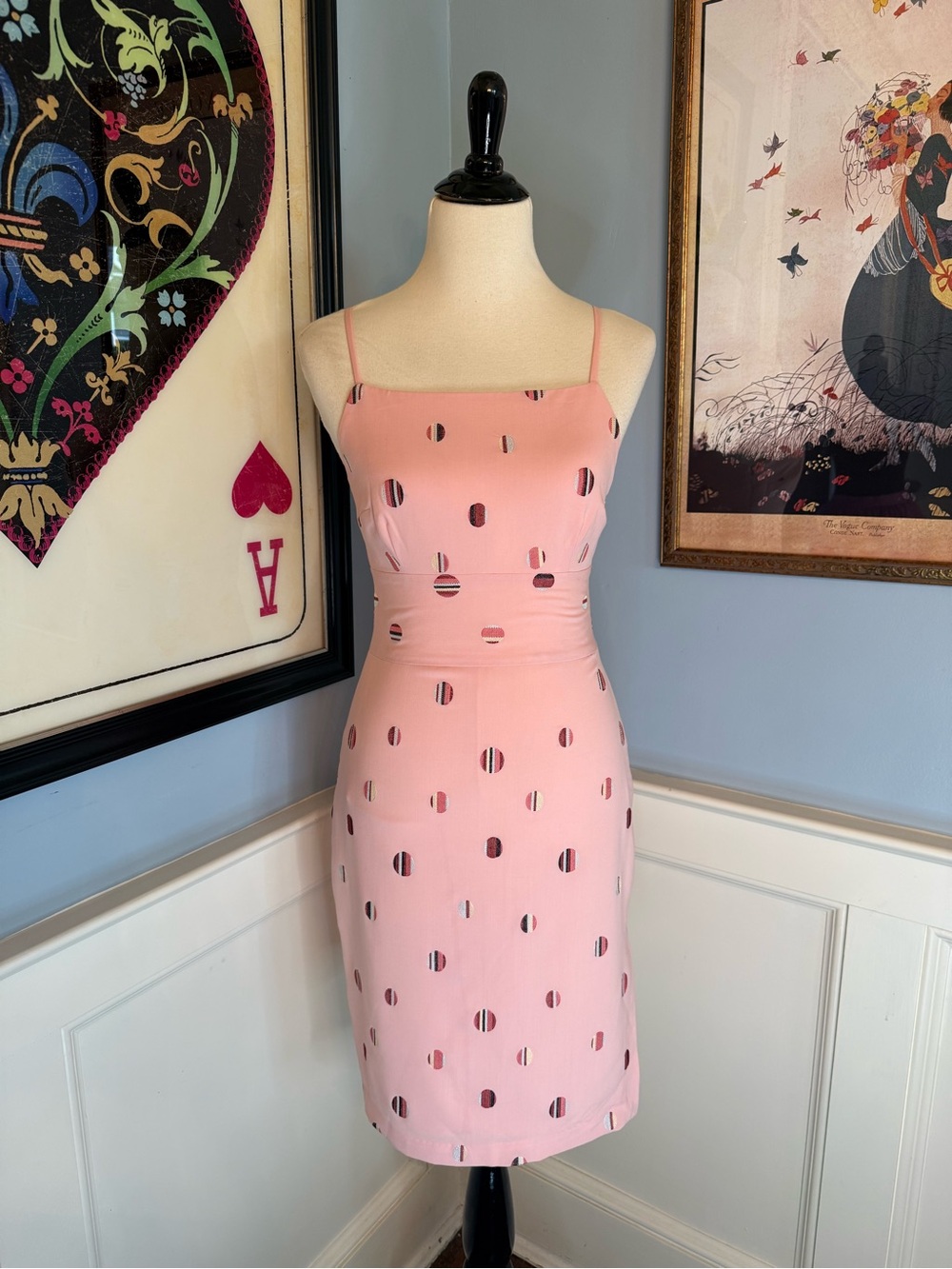 Vintage 90s - Y2K Tocca Pink Sheath Dress with Circular Embroidery Sz 4